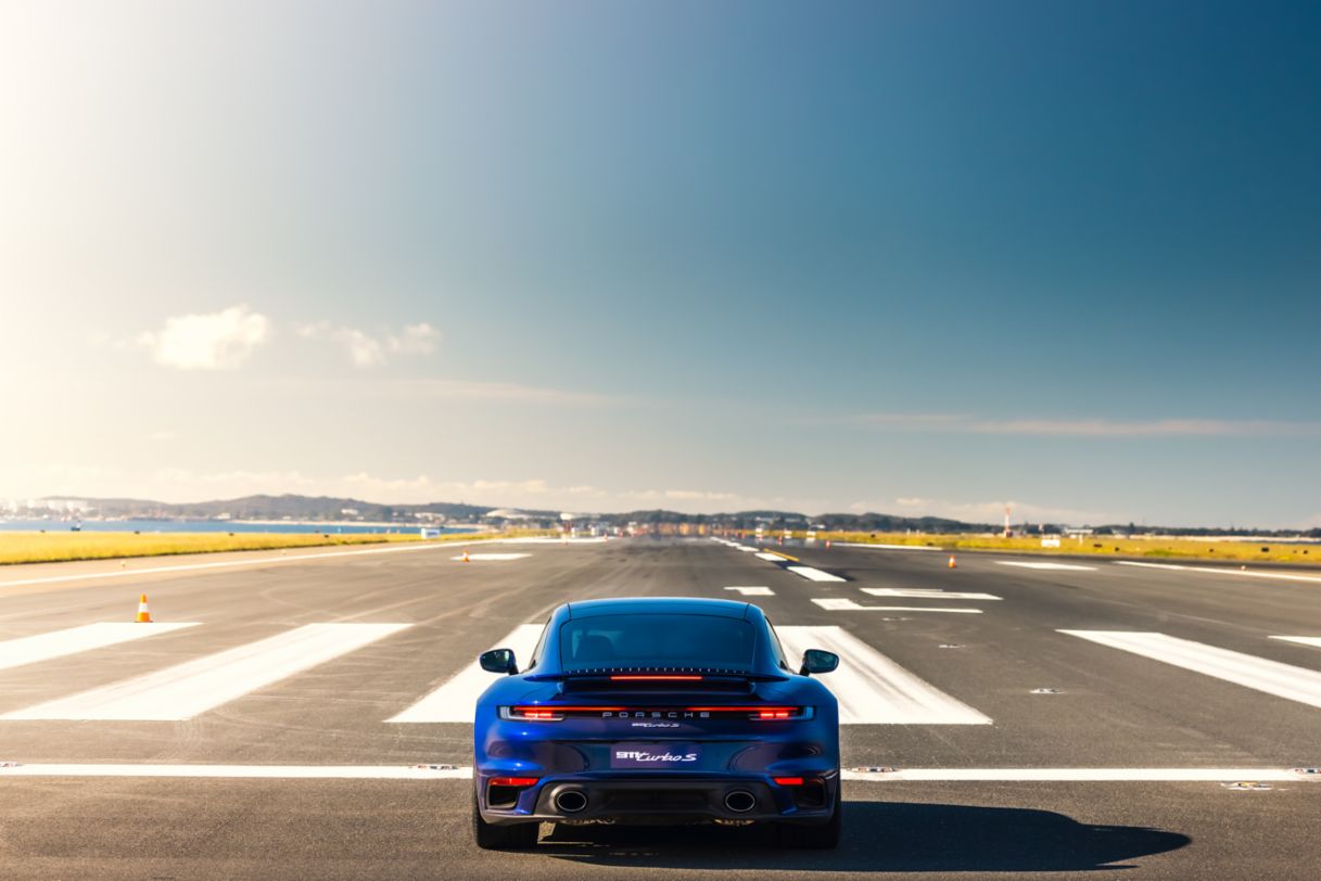 Launch control porsche